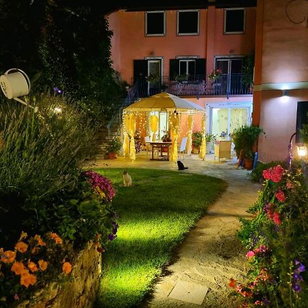Casa Vacanze Family Альбисола-Супериоре Экстерьер фото