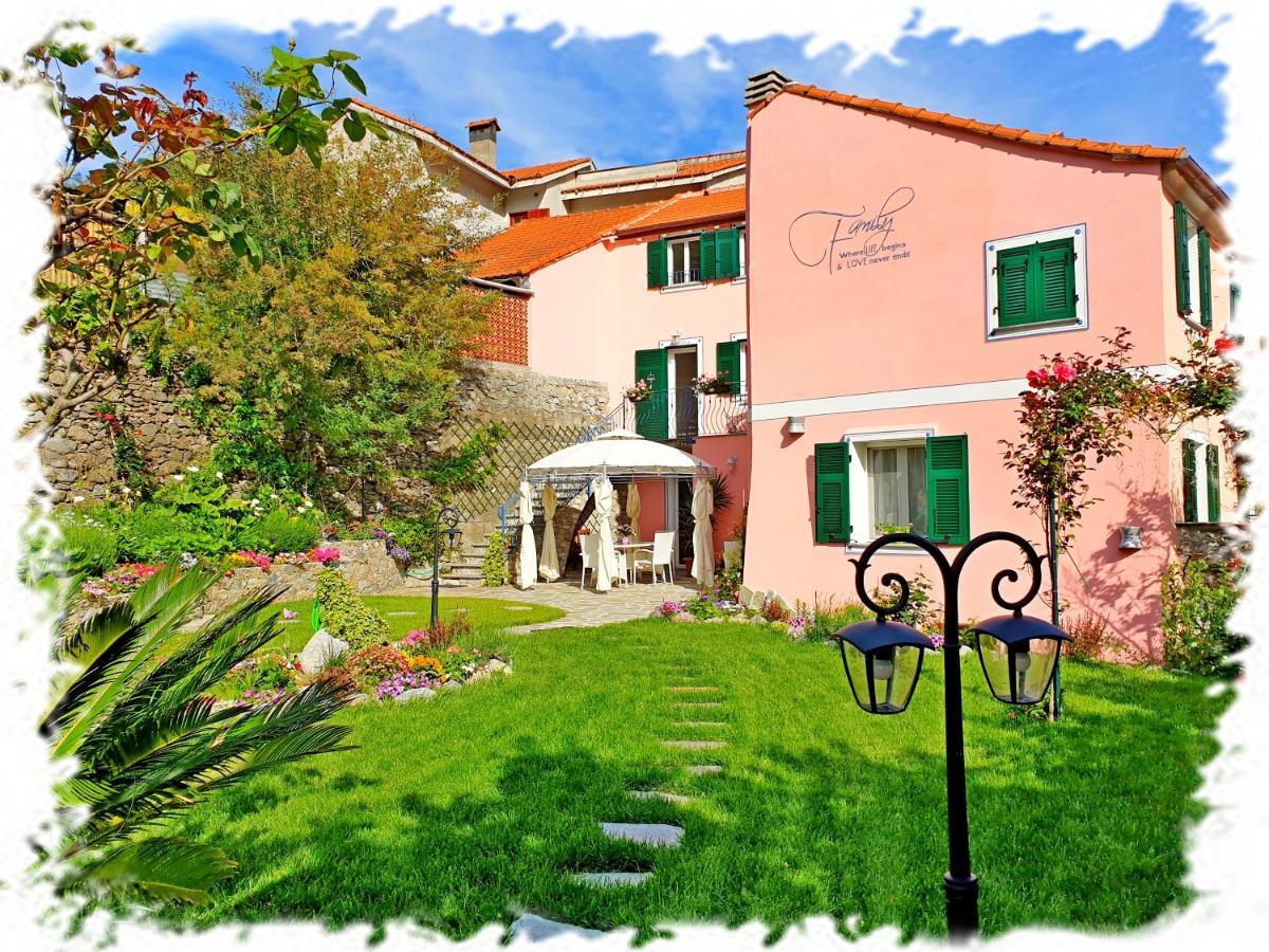 Casa Vacanze Family Альбисола-Супериоре Экстерьер фото