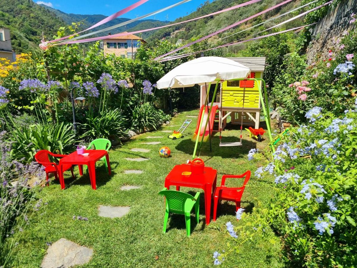 Casa Vacanze Family Альбисола-Супериоре Экстерьер фото